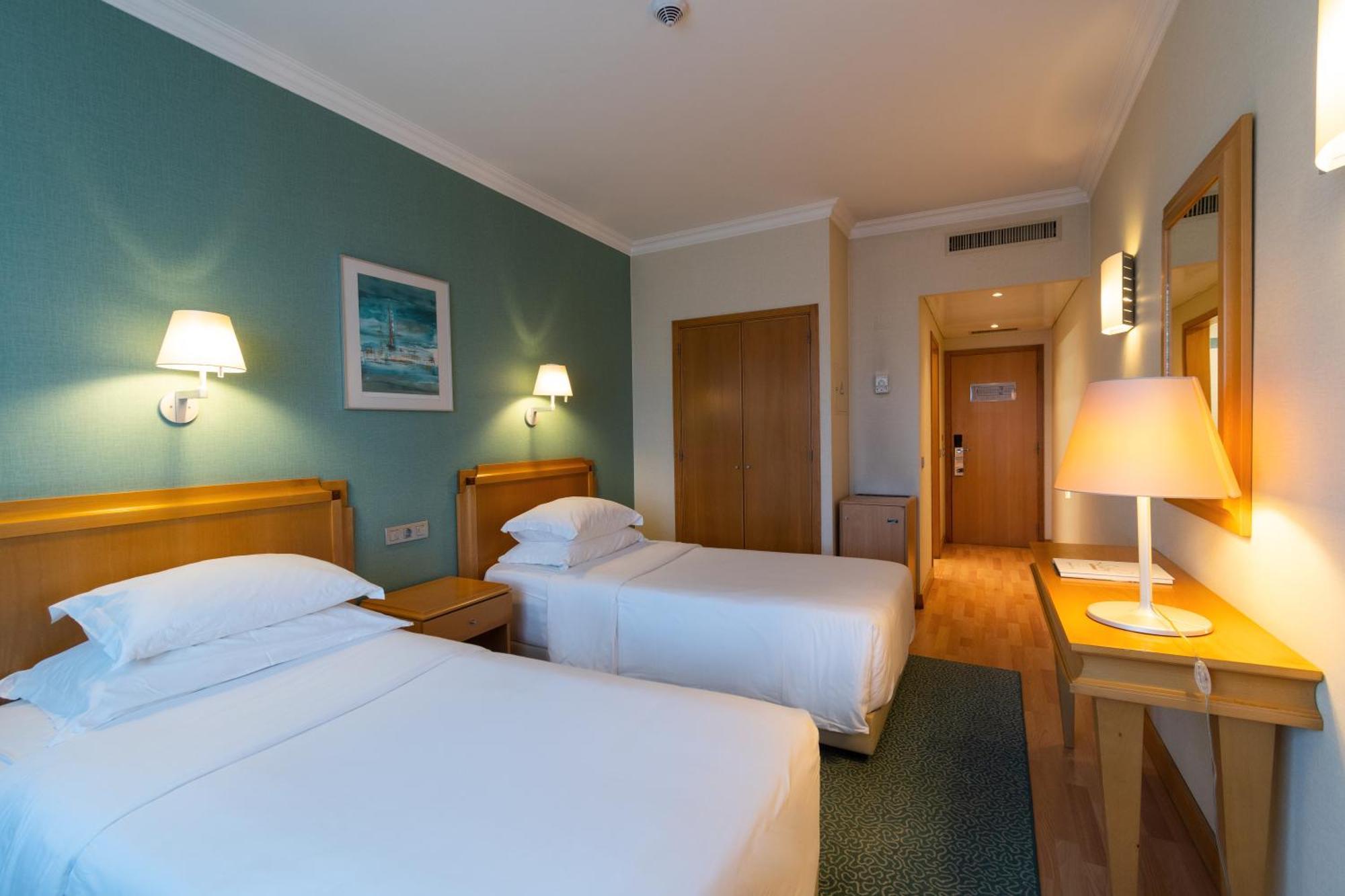 Hotel Sana Metropolitan 4*